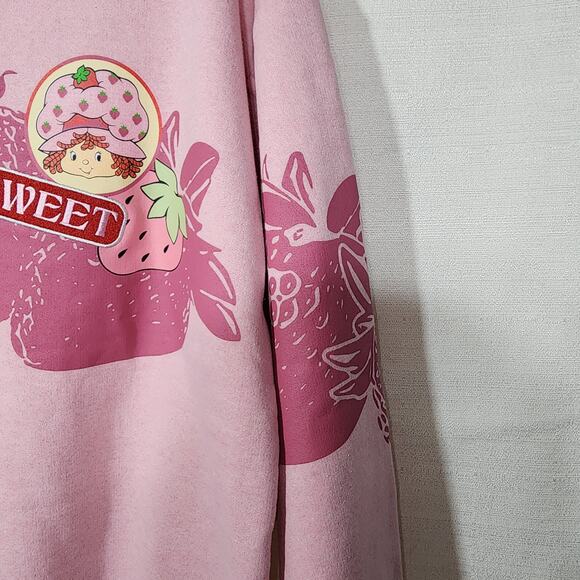 Strawberry shortcake pink sweatshirt size small women's - Picture 3 of 6